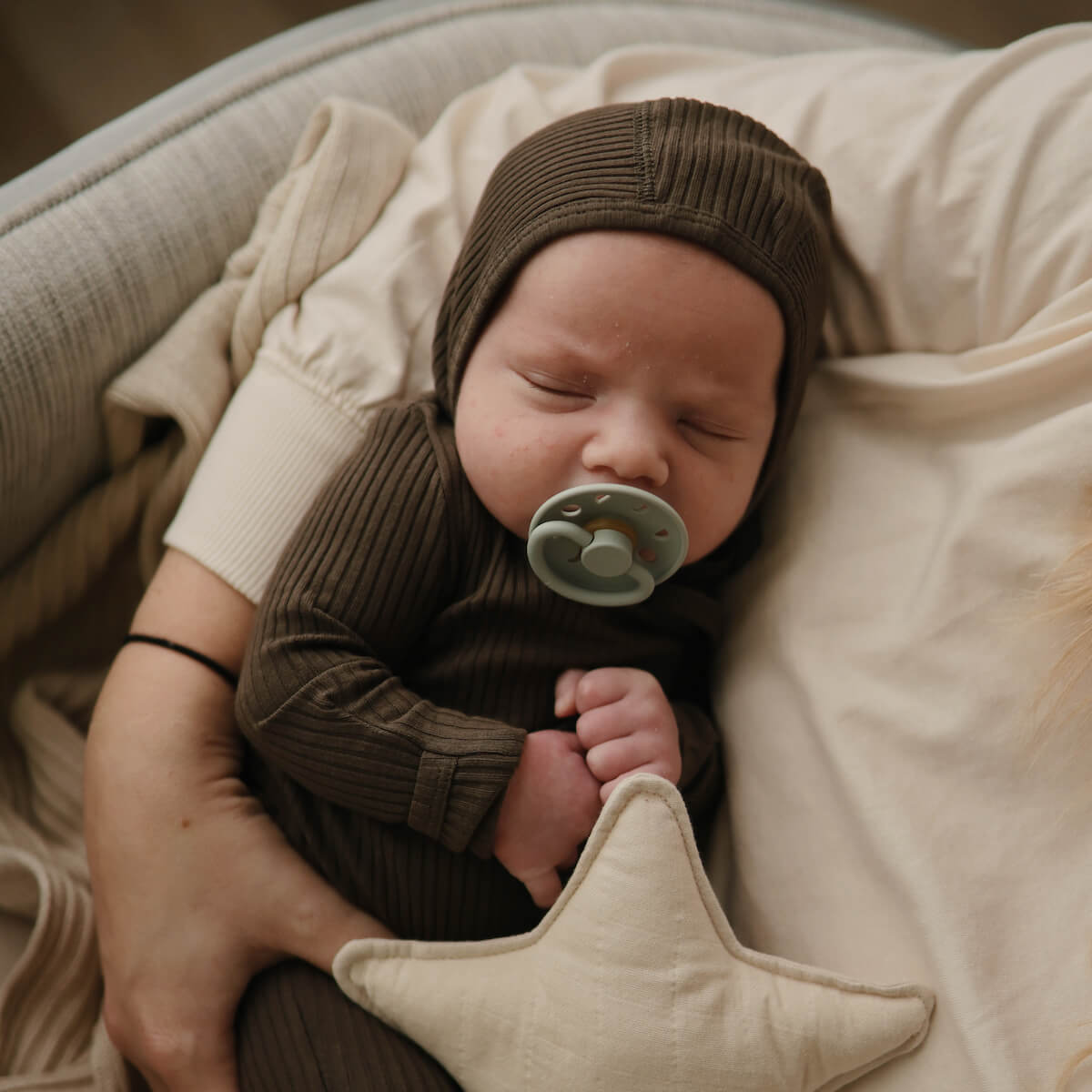 2 sucettes 6-18m MOON Frigg Night Latex Tw.Malve Blush