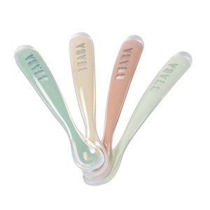 4 cuillères 1er repas silicone Beaba Natural set pralin-argile-vert sauge-vert de gris