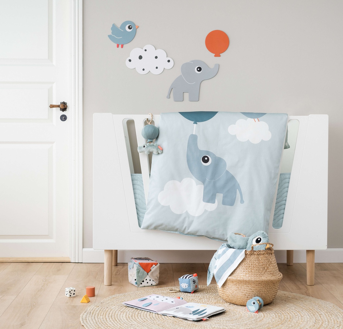 6 stickers mural DEER FRIENDS Done by Deer Colour mix