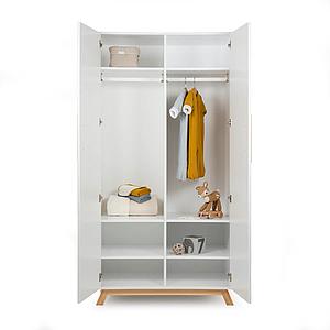 Armoire 2 portes SARA Basiak MDF blanc et hêtre huilé