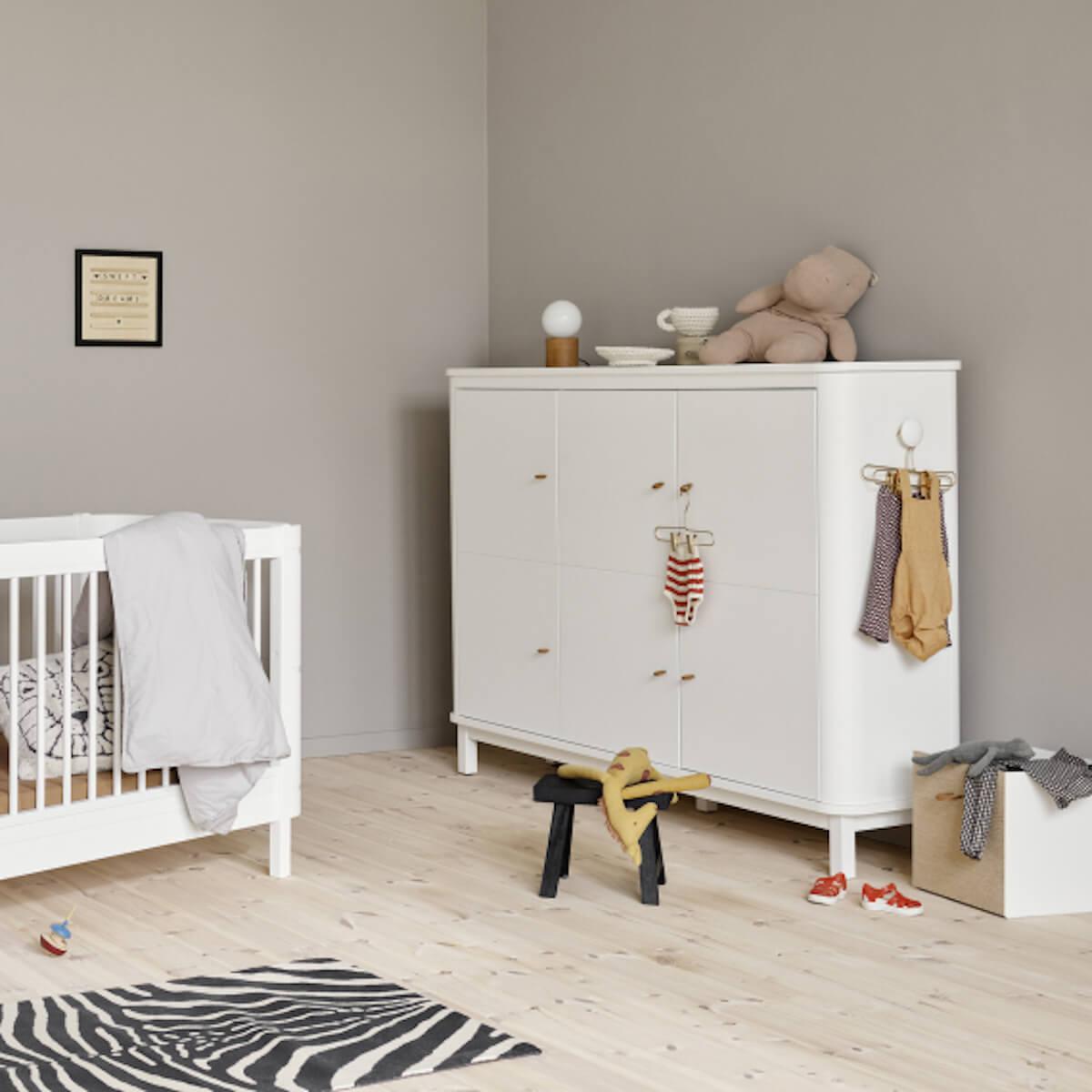 Armoire multi-rangement 3 portes WOOD Oliver Furniture blanc