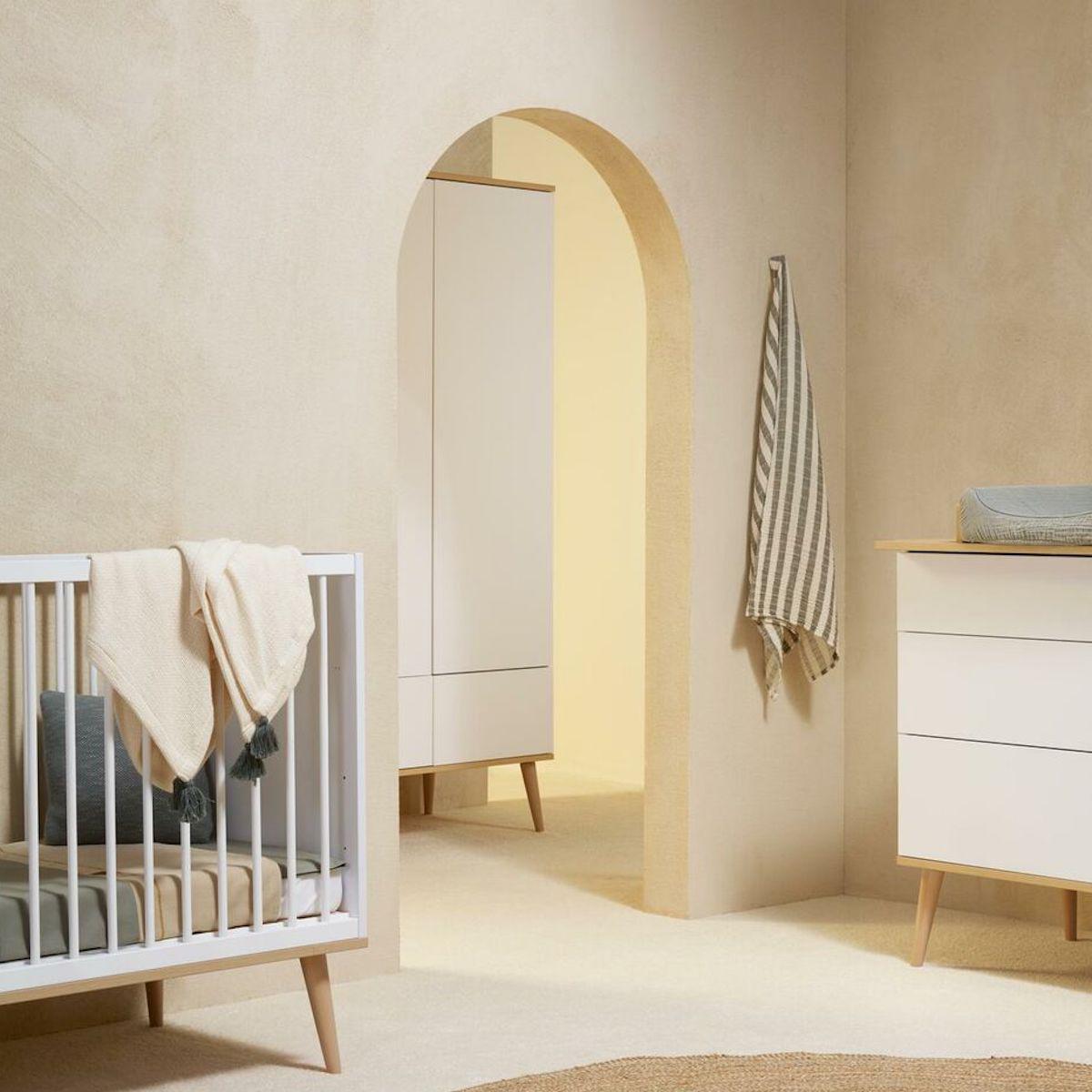 Armoire XL FLOW Quax Chêne naturel-blanc