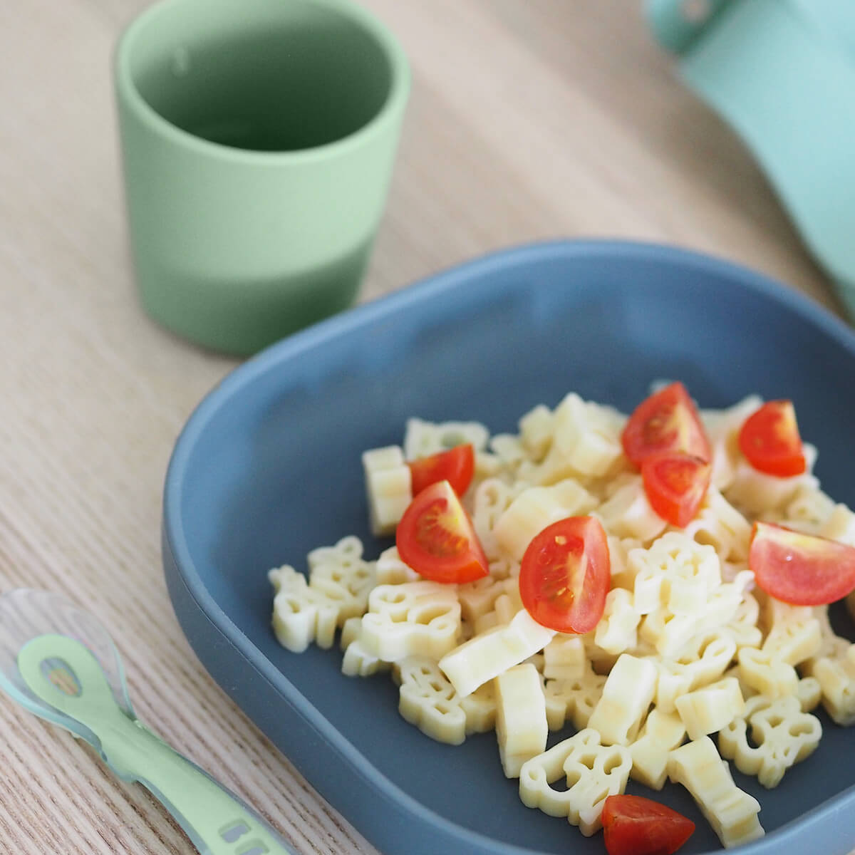 Assiette silicone ventouse Beaba minéral