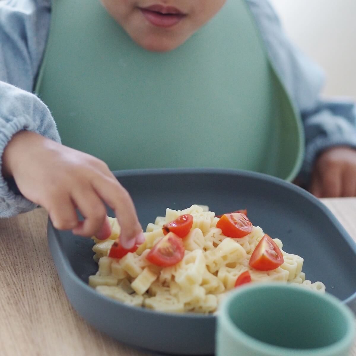 Assiette silicone ventouse Beaba minéral