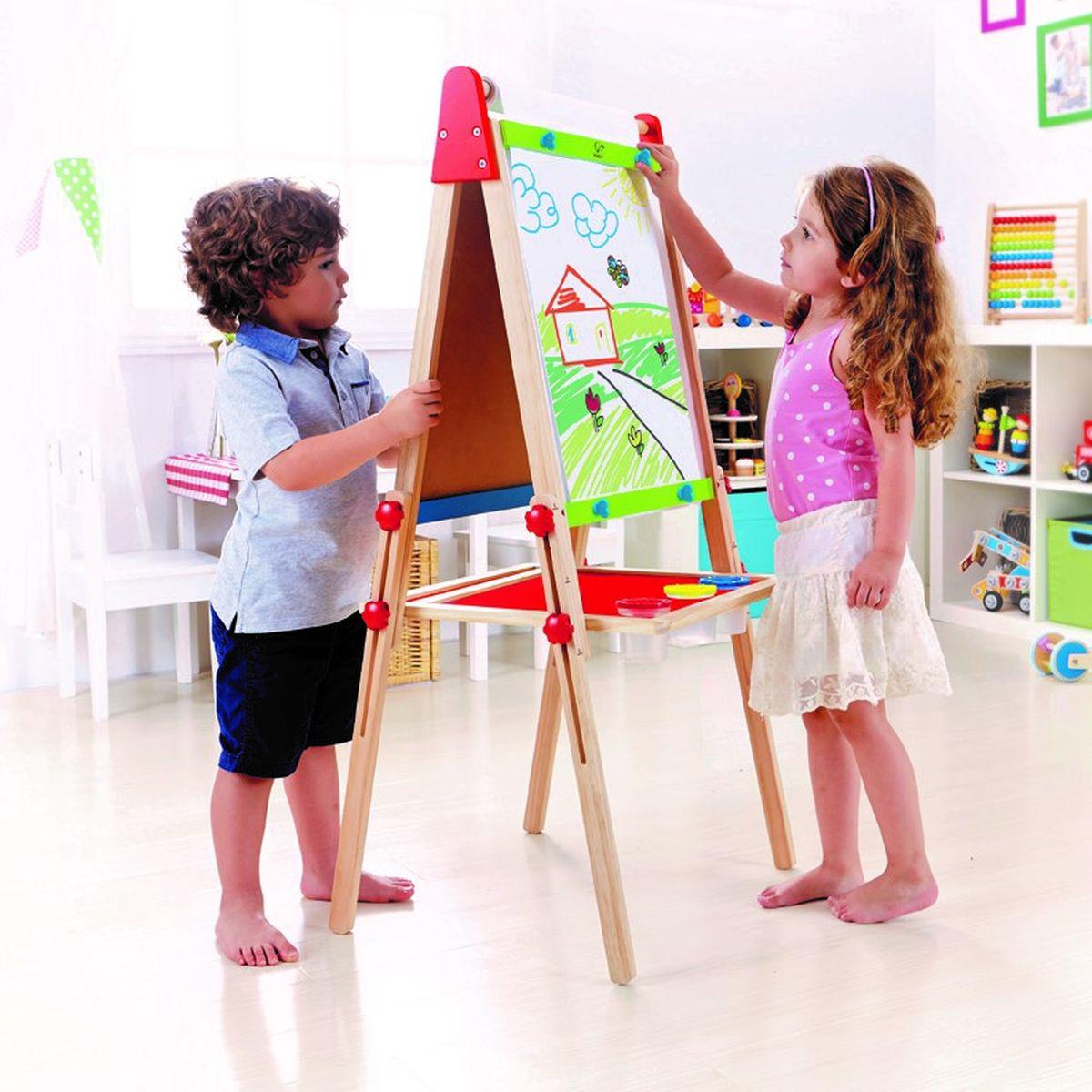 Atelier créatif chevalet TOUT-EN-1 Hape