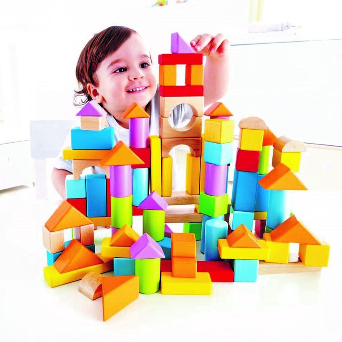 Baril de 100 cubes en bois Hape