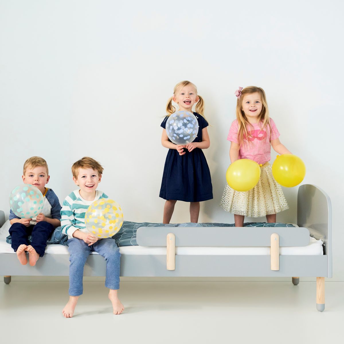 Barrière sécurité lit enfant 1/2 DOTS Flexa gris urban