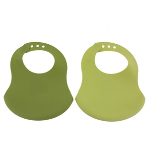 Bavoirs silicone 2pcs MR. DINO Trixie
