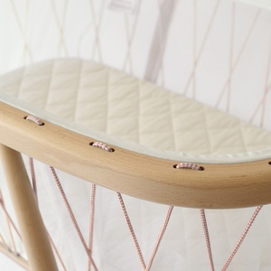 Berceau KUMI Charlie Crane Bois de rose + matelas organic