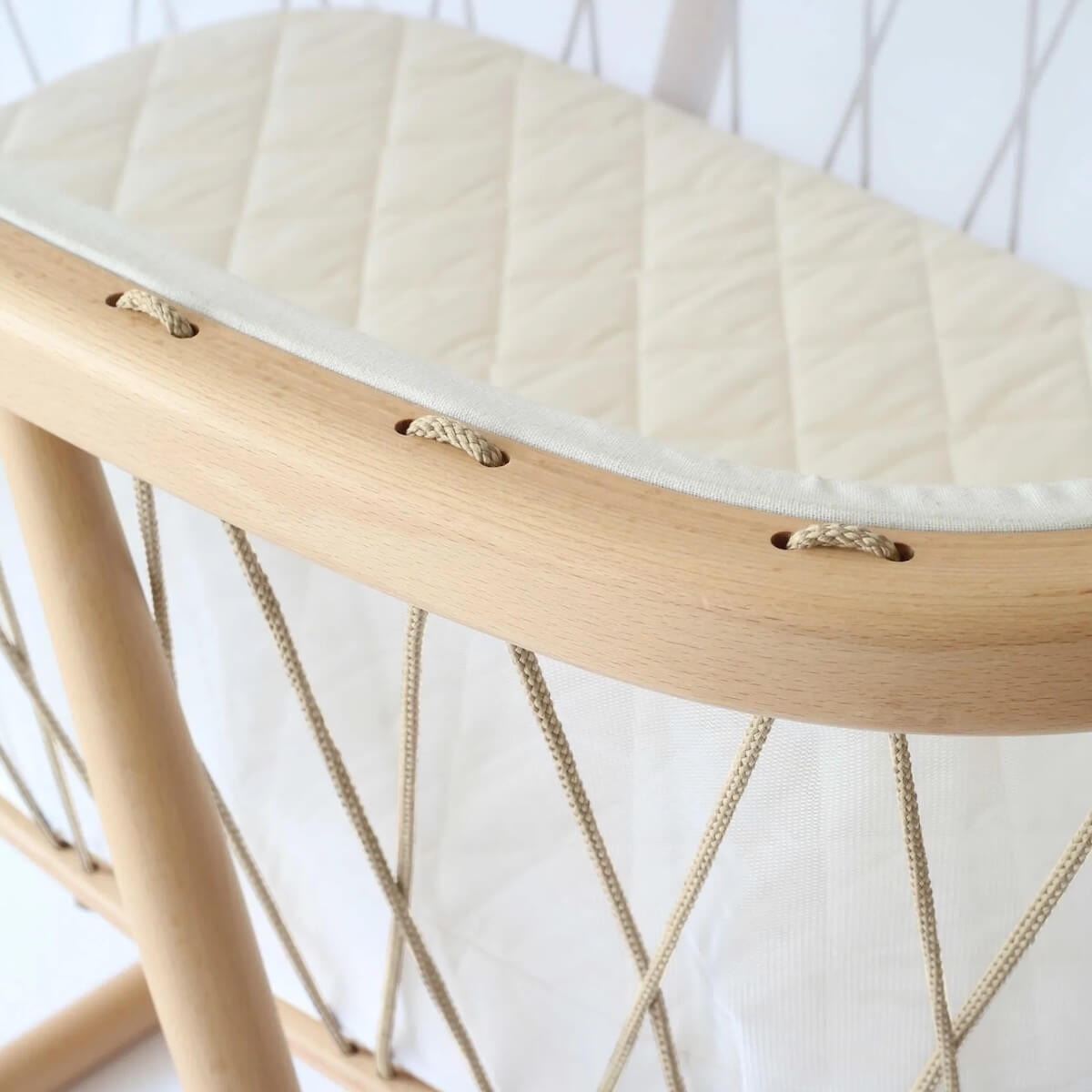 Berceau KUMI Charlie Crane Desert + matelas foam