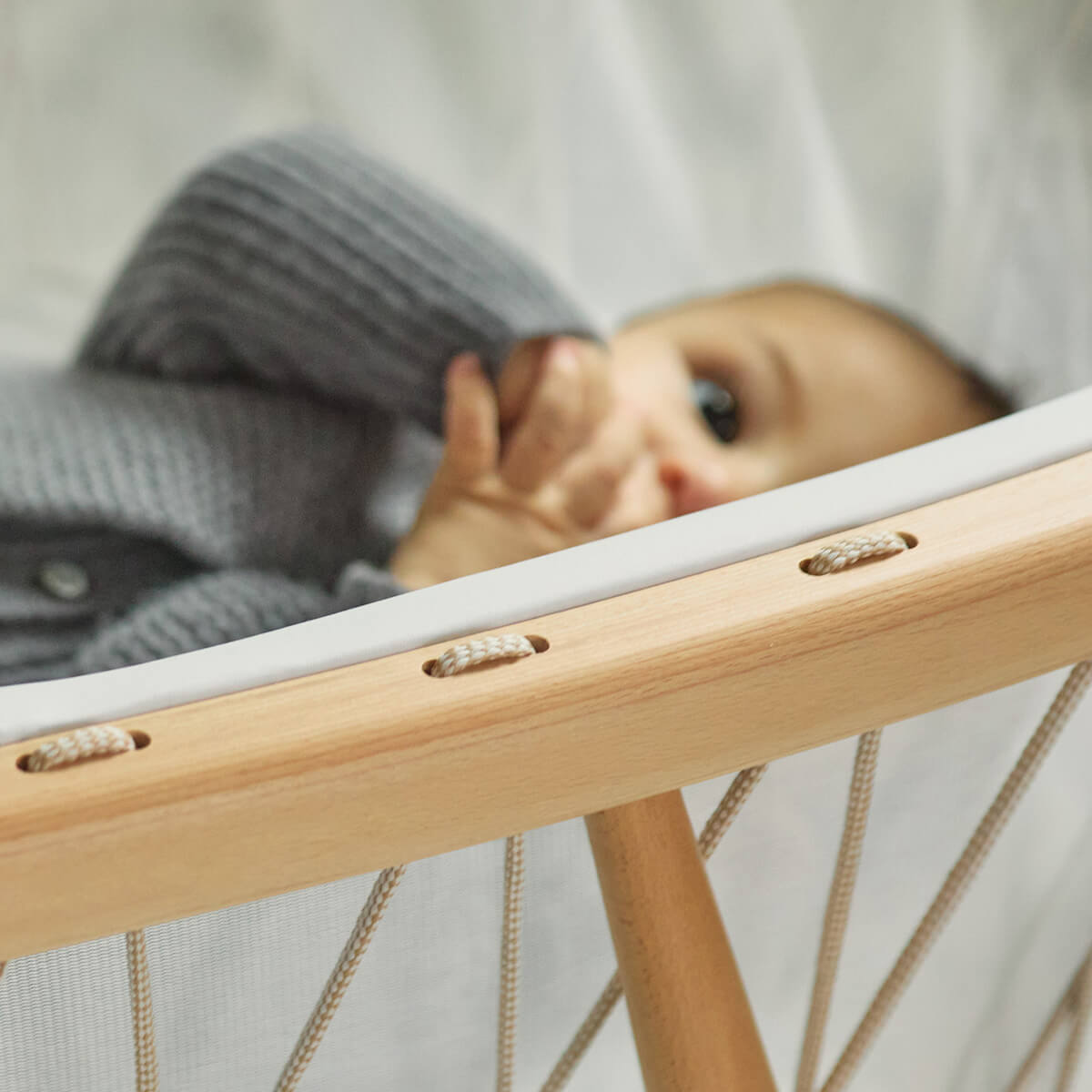 Berceau KUMI Charlie Crane Desert + matelas organic
