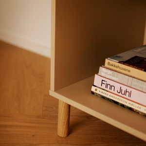 Bibliothèque avec pied 1 tablette SAGA Flexa oat oak