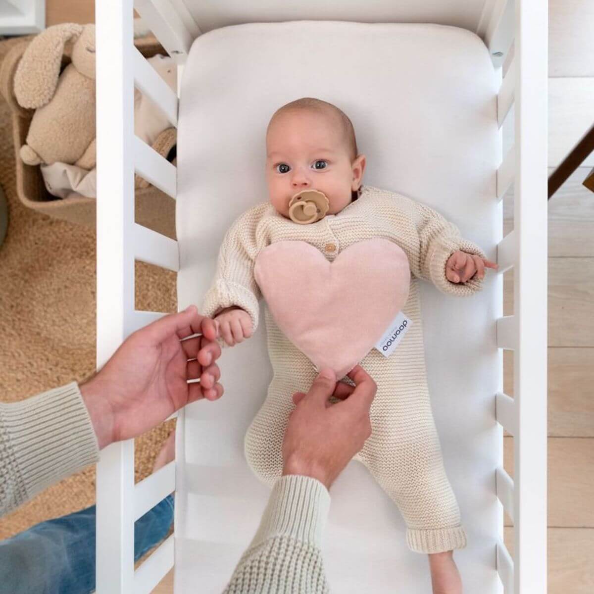 Bouillotte doudou SNOOGY Doomoo Love Pink