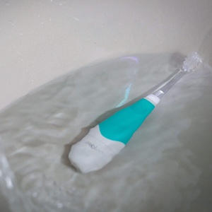Brosse à dents 2 étapes SONÏK Bblüv