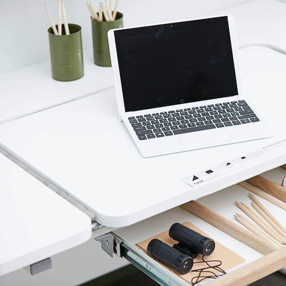 Bureau évolutif inclinable middle up MOBY Flexa blanc