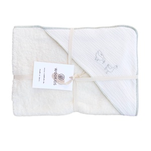 Cape de bain DUCKS brodée bleu 70x70cm
