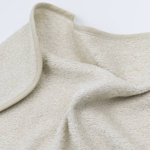 Cape de bain KOALA + Gants de toilettes 75x75cm Bamboom water peach