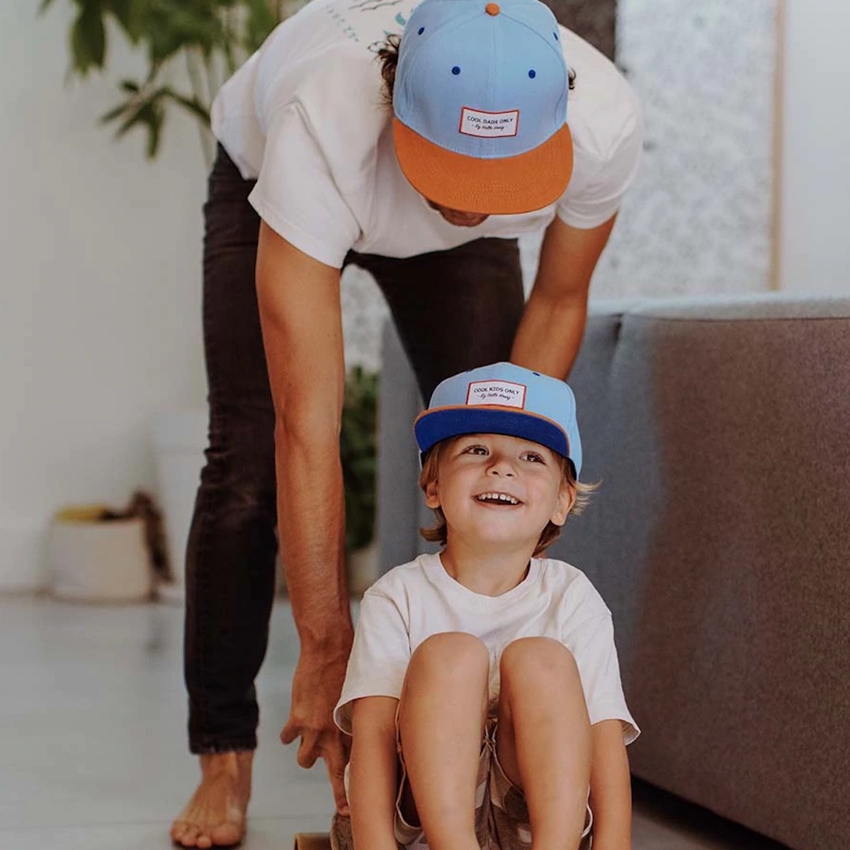 Casquette 9-18m 48cm MINI JEAN Hello Hossy