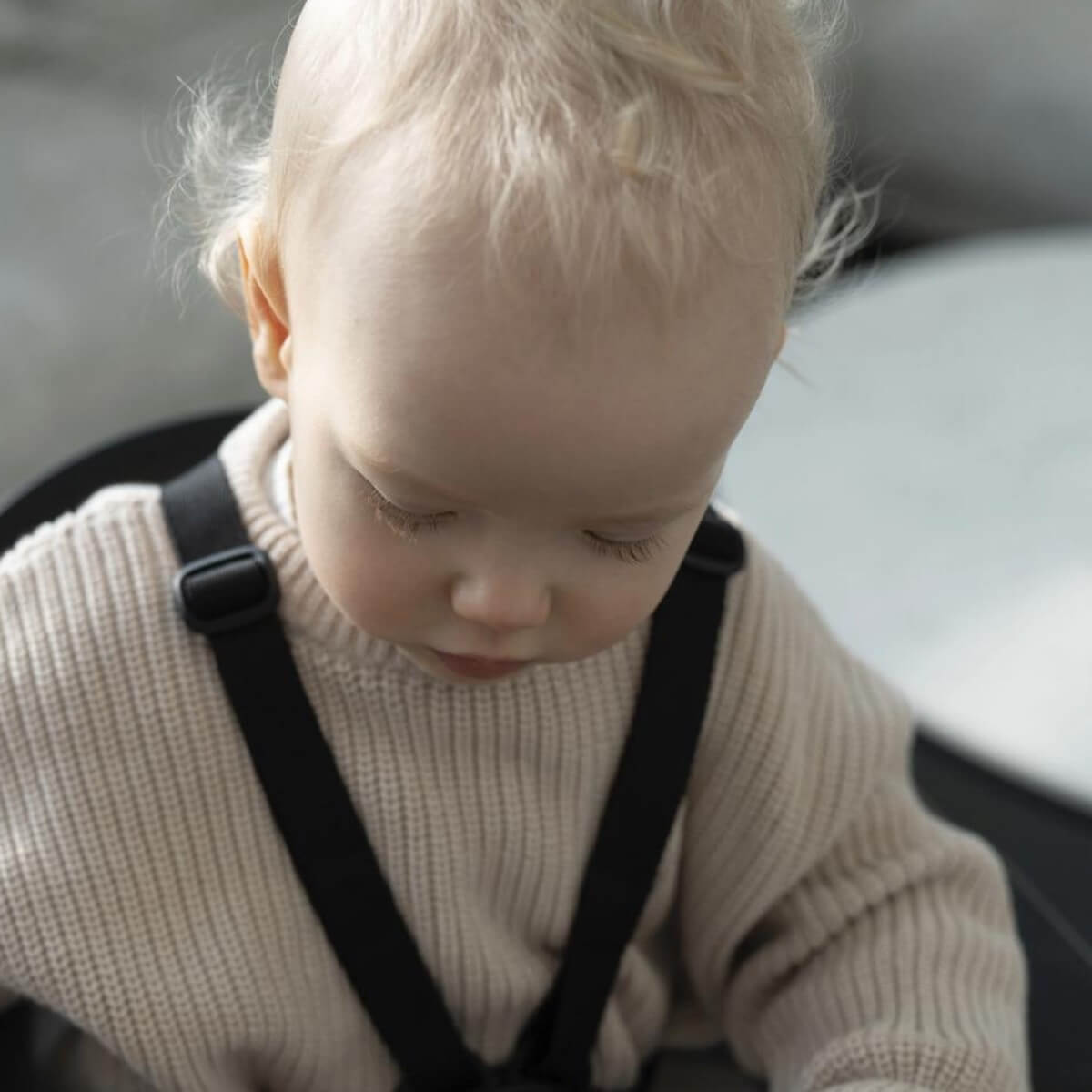 Chaise haute CLIKK™ Stokke black warm brown