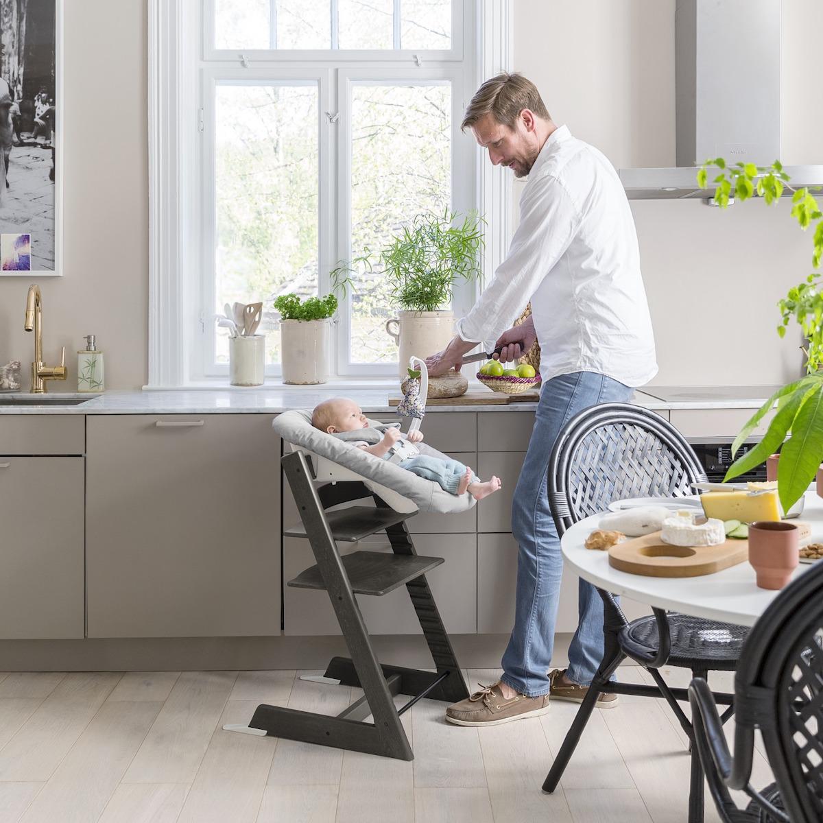 Chaise haute TRIPP TRAPP Stokke gris brume