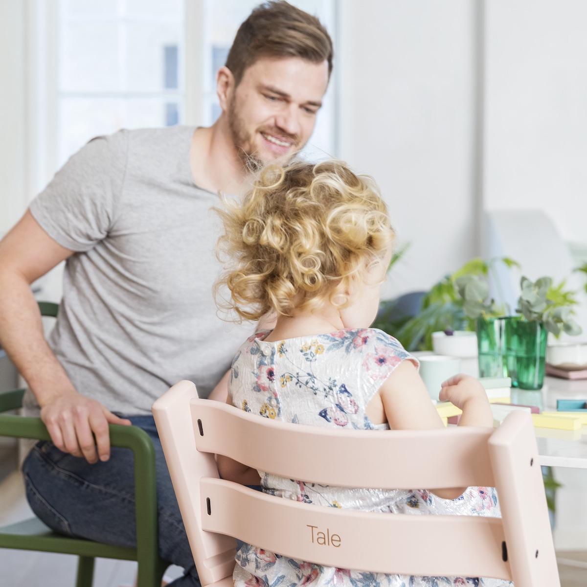 Chaise haute TRIPP TRAPP Stokke rose serein 
