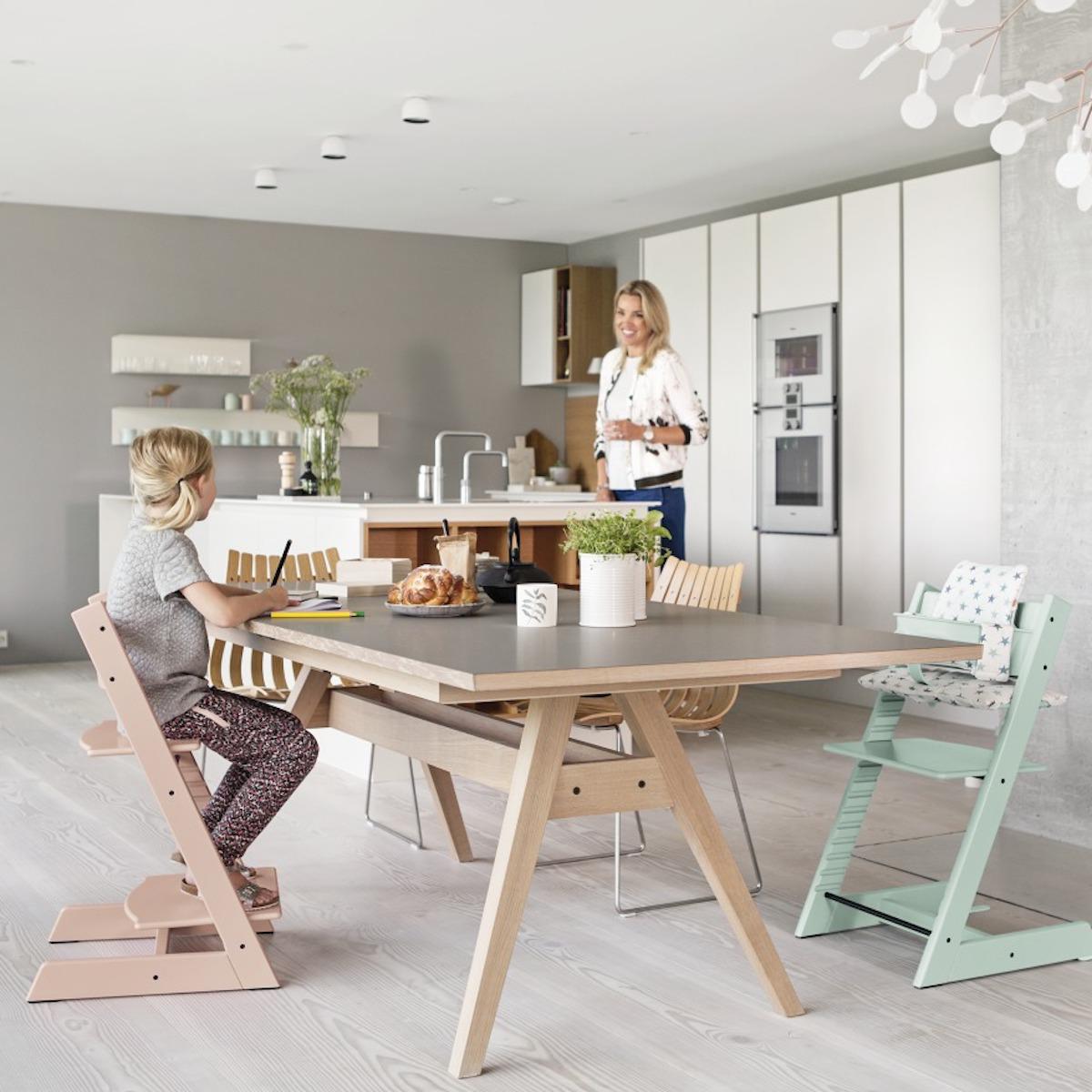 Chaise haute TRIPP TRAPP Stokke rose serein 