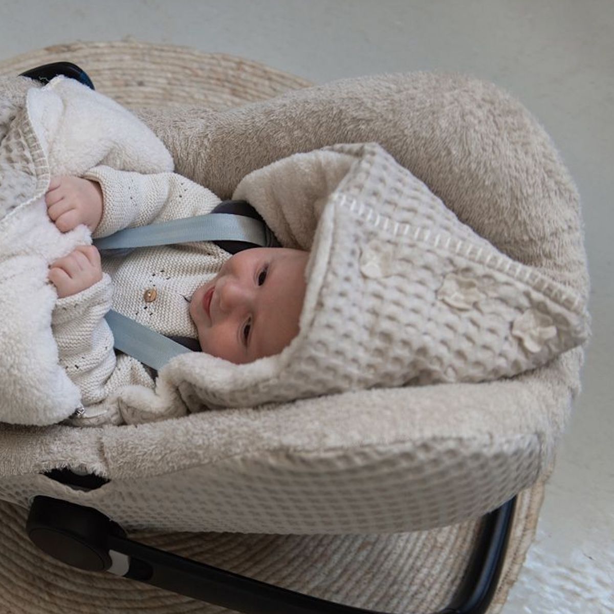 Chancelière de siège auto 0+ 3/5 points OSLO Koeka wafel teddy sand