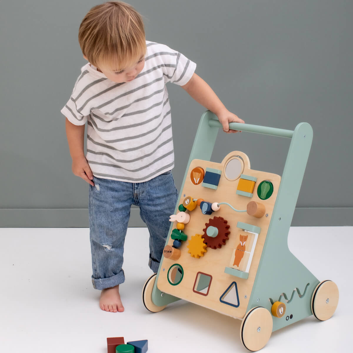 Chariot De Marche Bébé 2 En 1 - Avec établi Outils - Bois Massif - Vitesse Réglable - Charge 10 Kg - Pour 3 Ans Et +