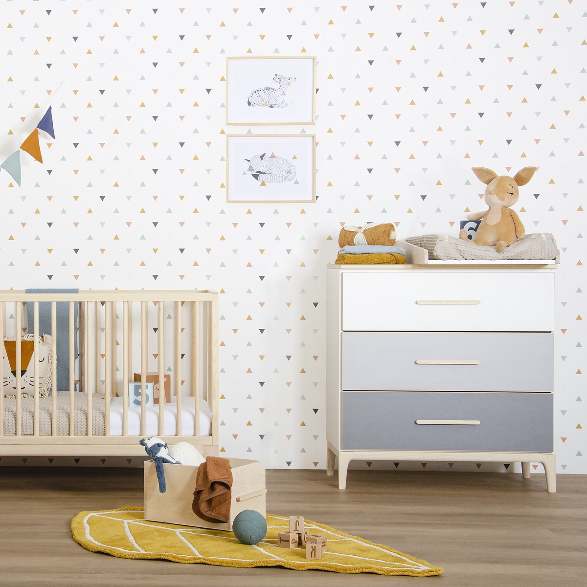 Commode 3 tiroirs NADO Curve finition frêne mint