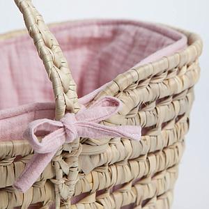 Couffin poupée en feuilles de palmier BOBBLE rose