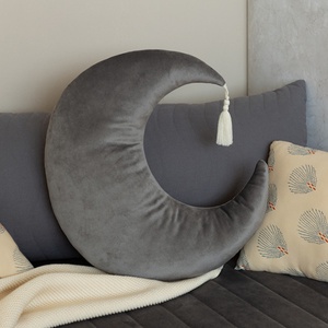 Coussin 36x32cm PIERROT MOON VELVET Nobodinoz Slate Grey