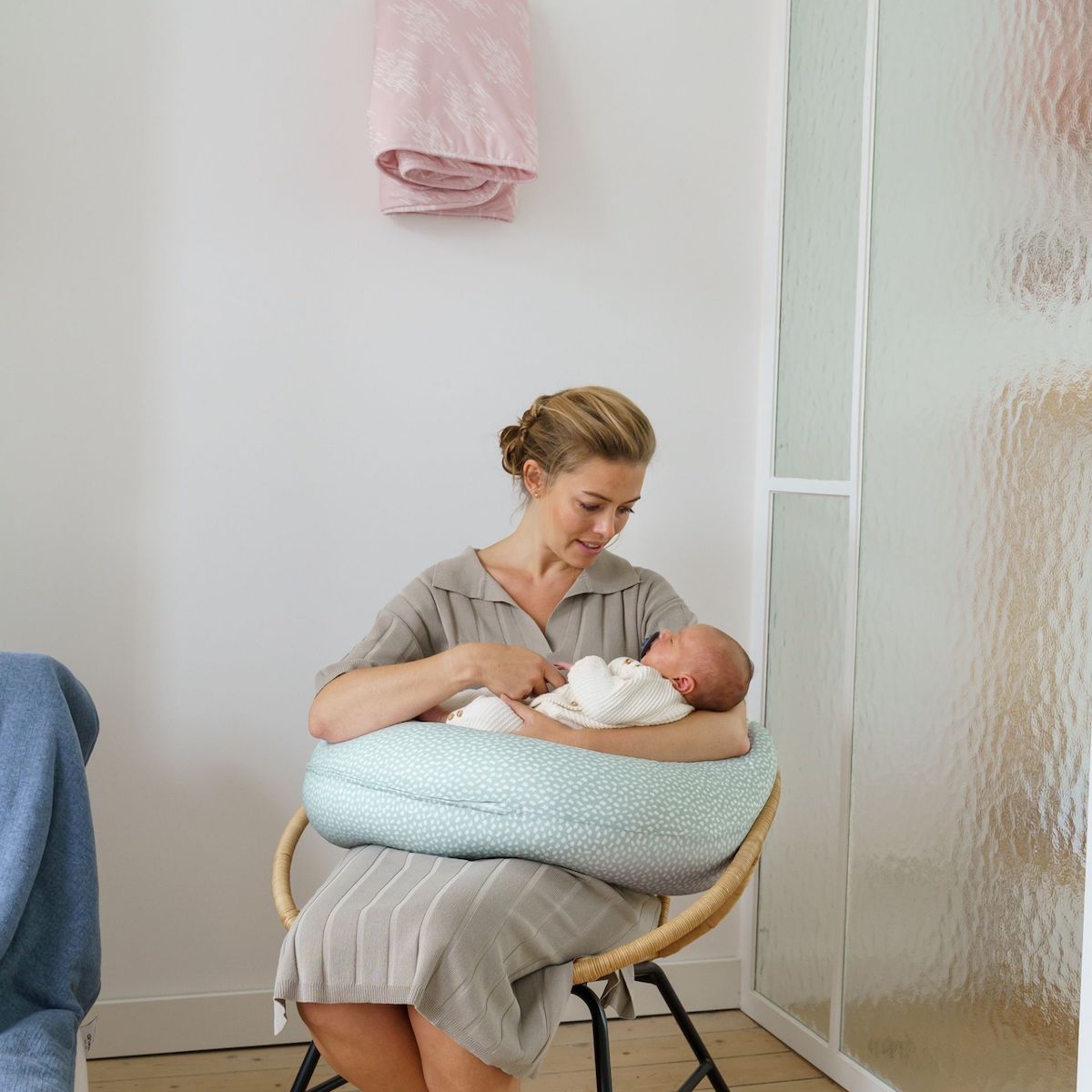 Coussin allaitement BUDDY Doomoo Cloudy Kaki