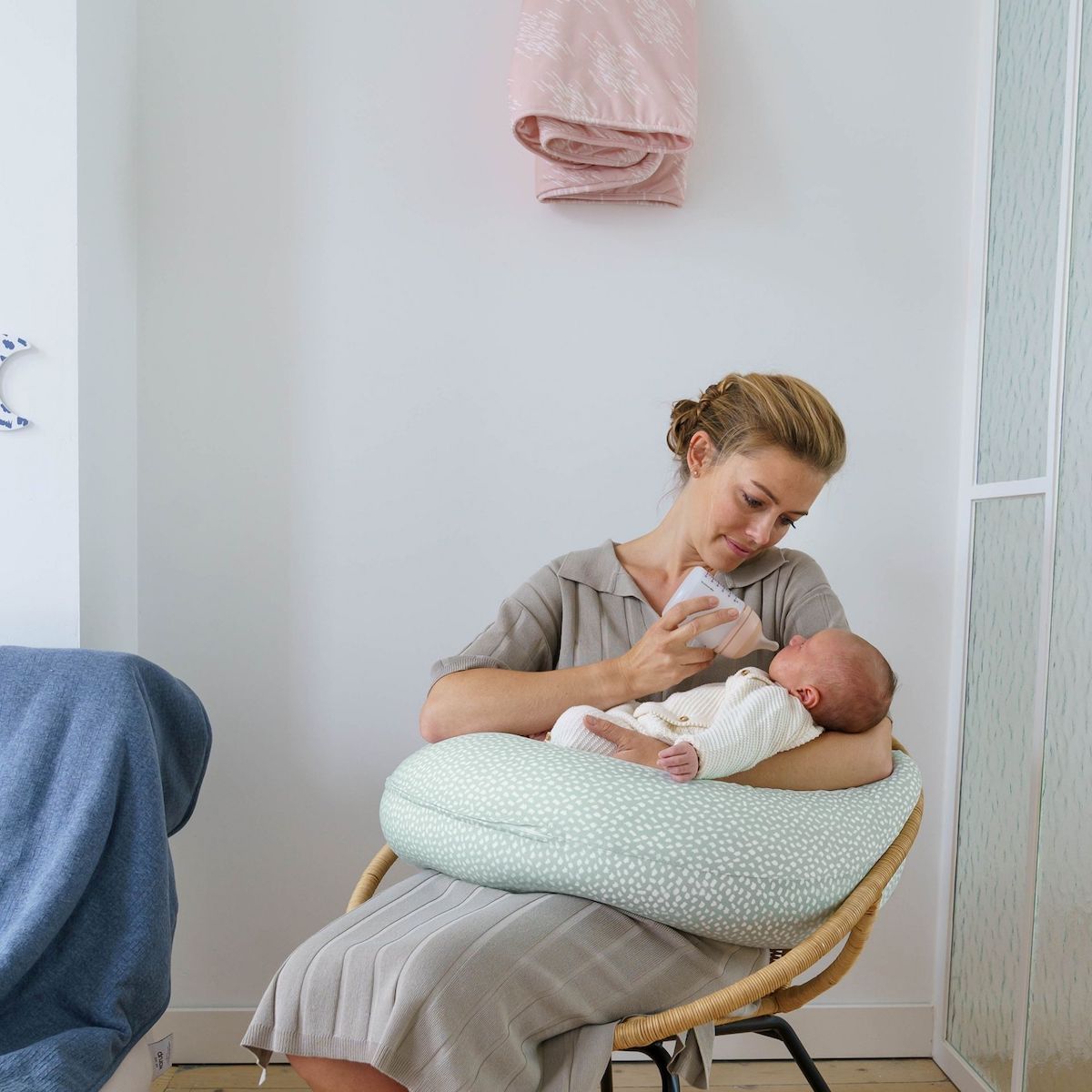 Coussin allaitement BUDDY Doomoo Cloudy Kaki