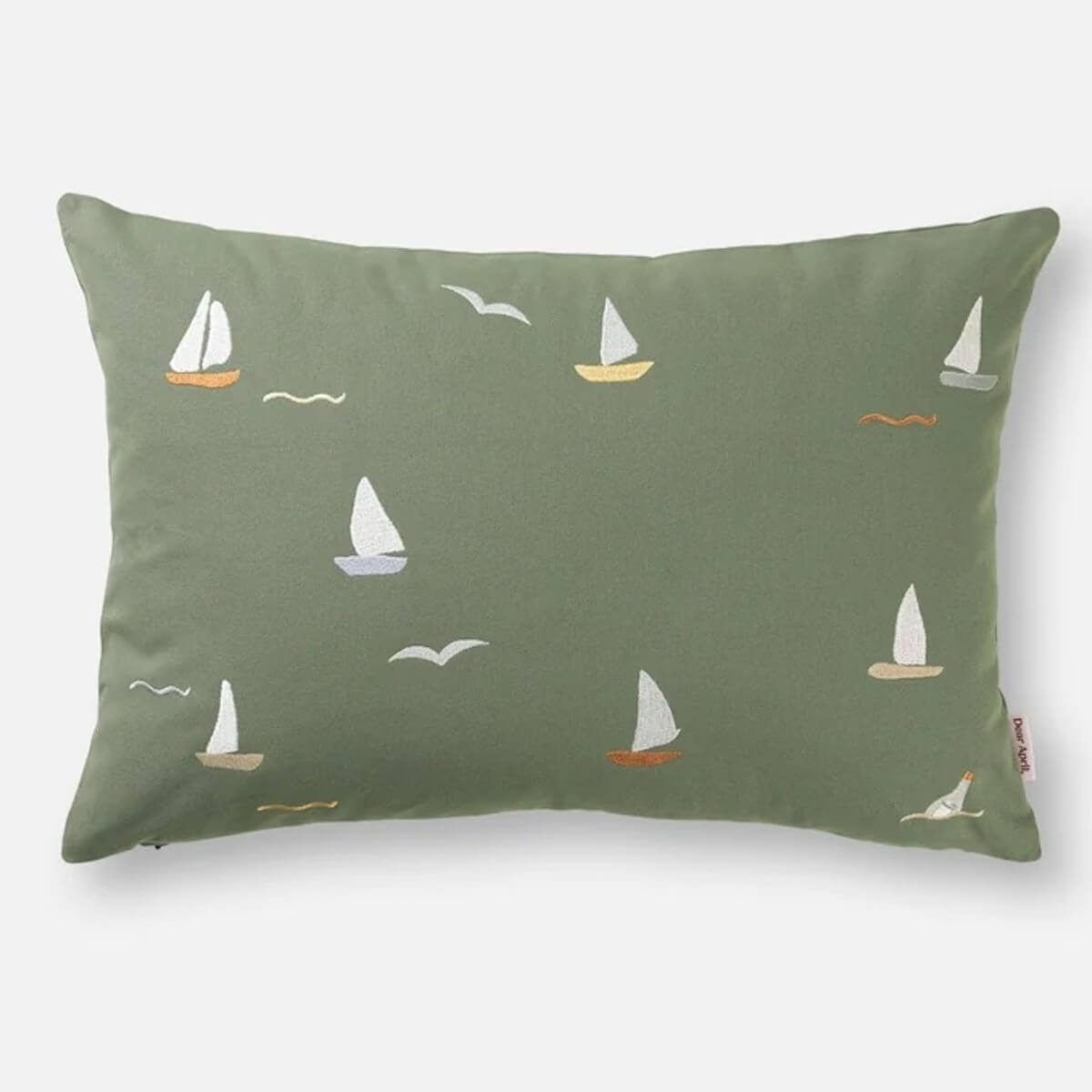 Coussin brodé Dear April Sailboats