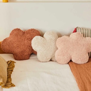 Coussin de sol 40x50cm CLOUDS Lorena Canals Natural