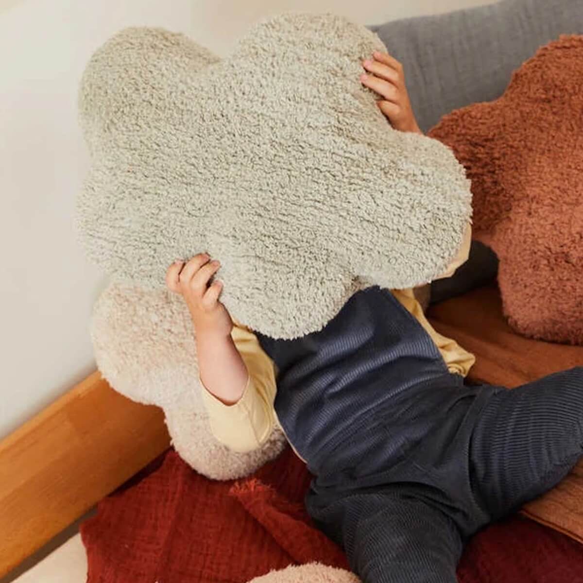 Coussin de sol 40x50cm CLOUDS Sage Lorena Canals Blue