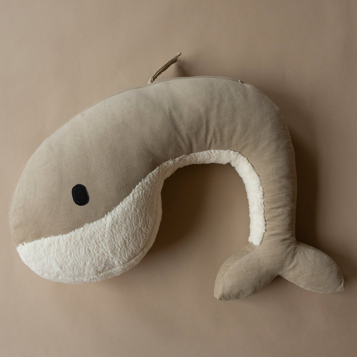 Coussin de voyage BALEINE Nanami sand