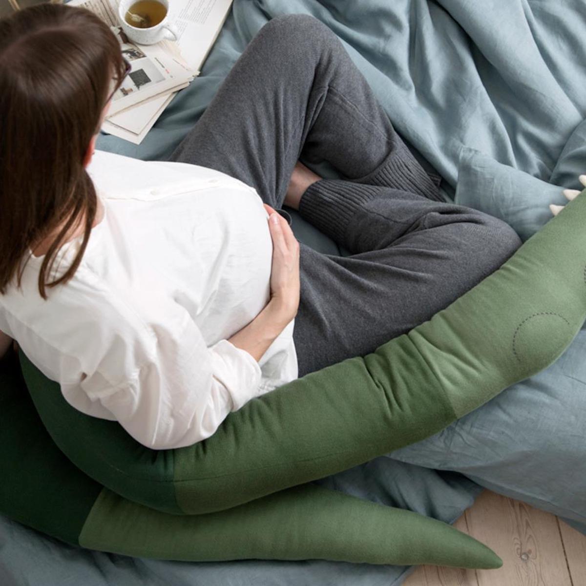 Coussin déco Sleepy Croc DAYDREAM Sebra pine green