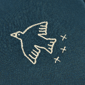 Coussin nuage 50x28cm FRENCH LINEN Nobodinoz embroided deep blue
