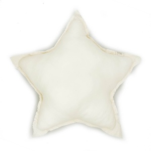 Coussin STAR Babyshower ivory powder