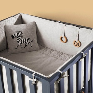 Coussin tricot 30x30cm Zebra Quax