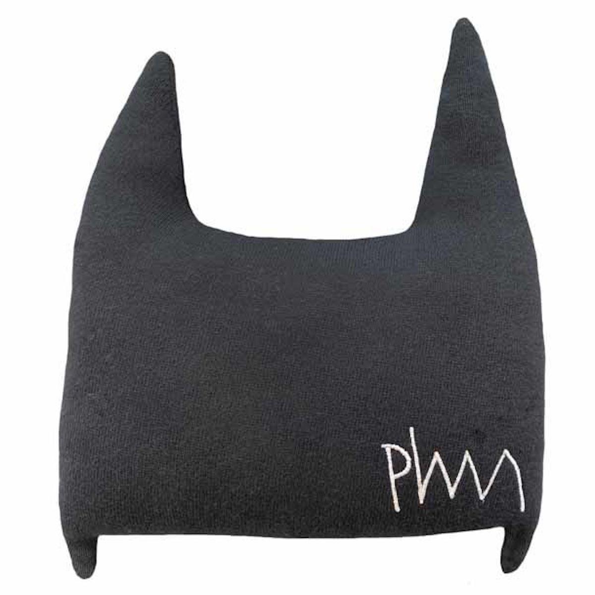 Coussin tricot 30x35cm BAT BOY Lorena Canals