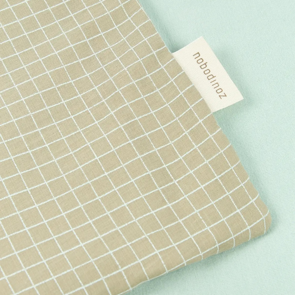 Couverture 70x100cm STORIES Édition limitée Nobodinoz green grid