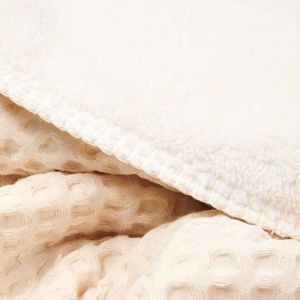 Couverture berceau 100x75cm teddy OSLO Koeka natural-pebble