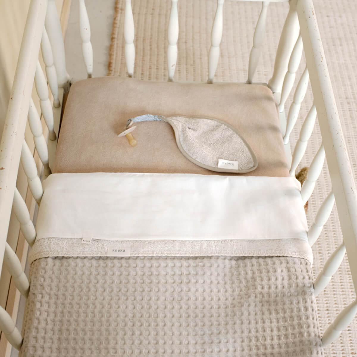 Couverture berceau teddy OSLO Koeka sand-pebble