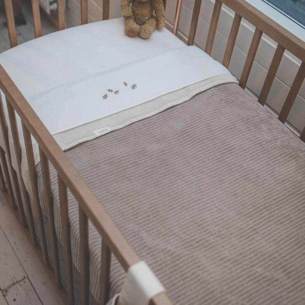 Couverture berceau VIK Koeka teddy clay