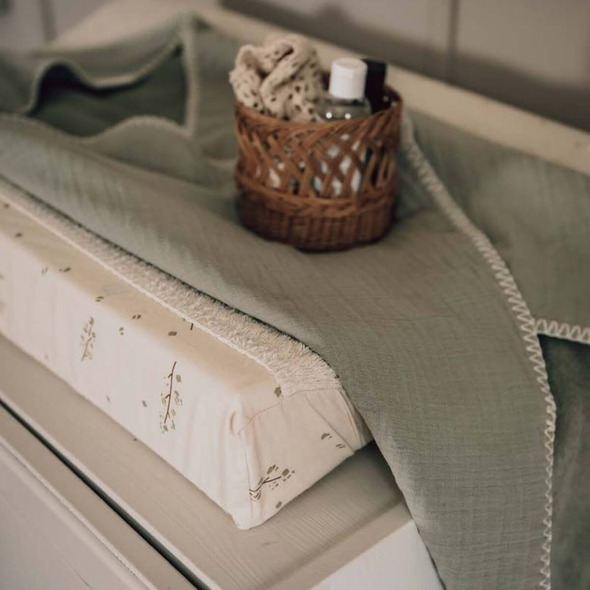 Couverture enveloppante FARO Koeka sage