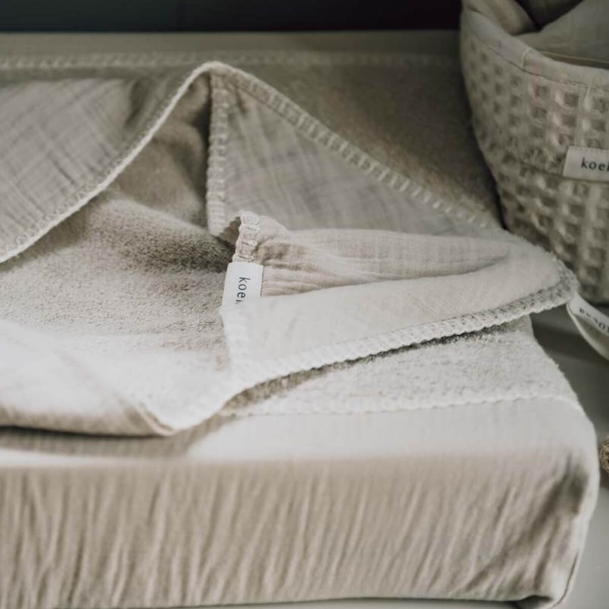 Couverture enveloppante FARO Koeka warm white