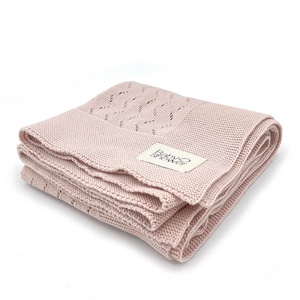 Couverture TRICOT CLASSIC Babyshower nude