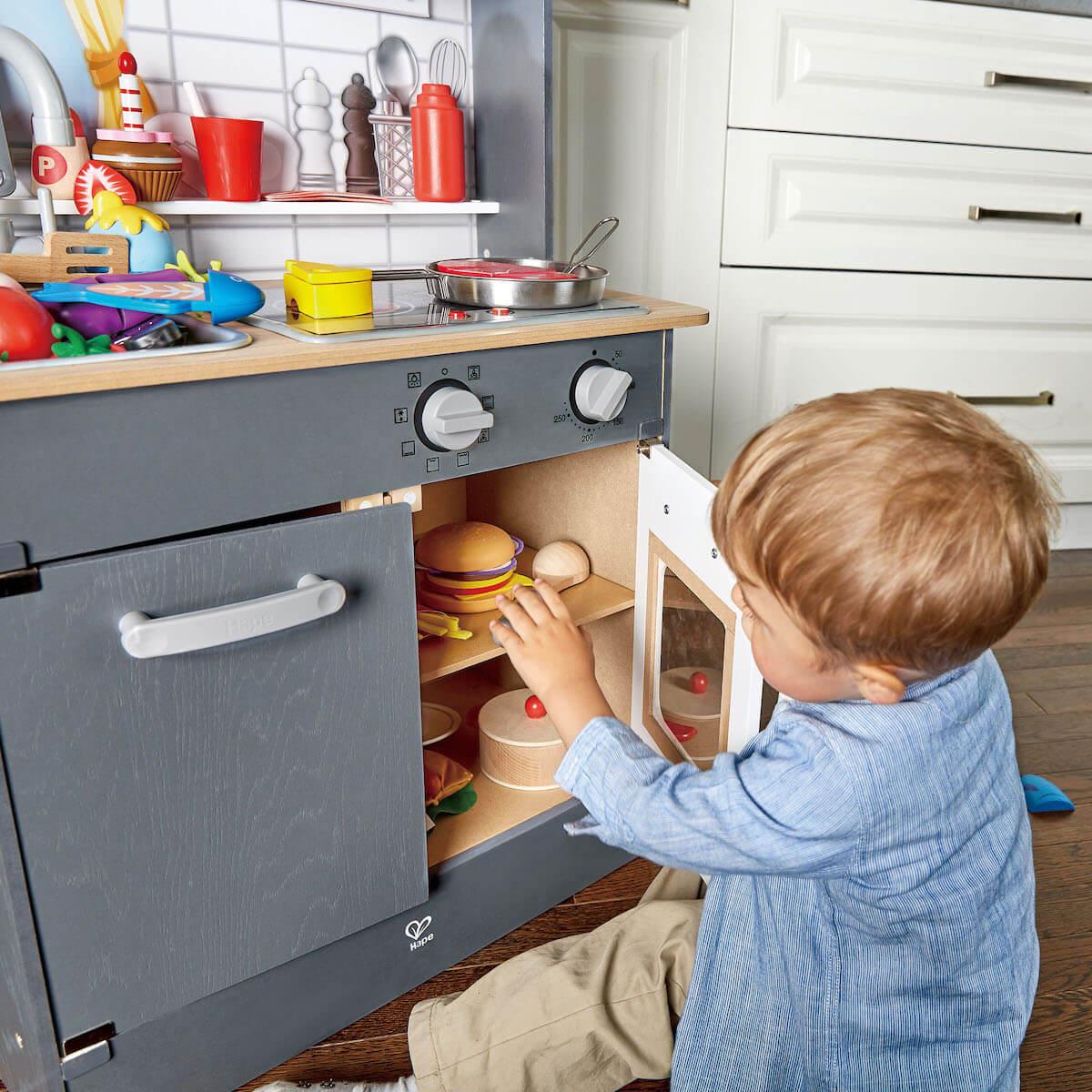 Cuisine de jeu avec lumière et son Hape